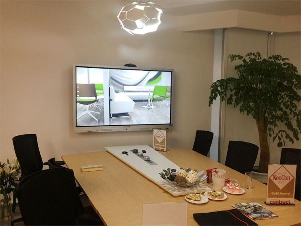 美国KI家具部署MAXHUB香蕉视频污黄下载与客户沟通方案