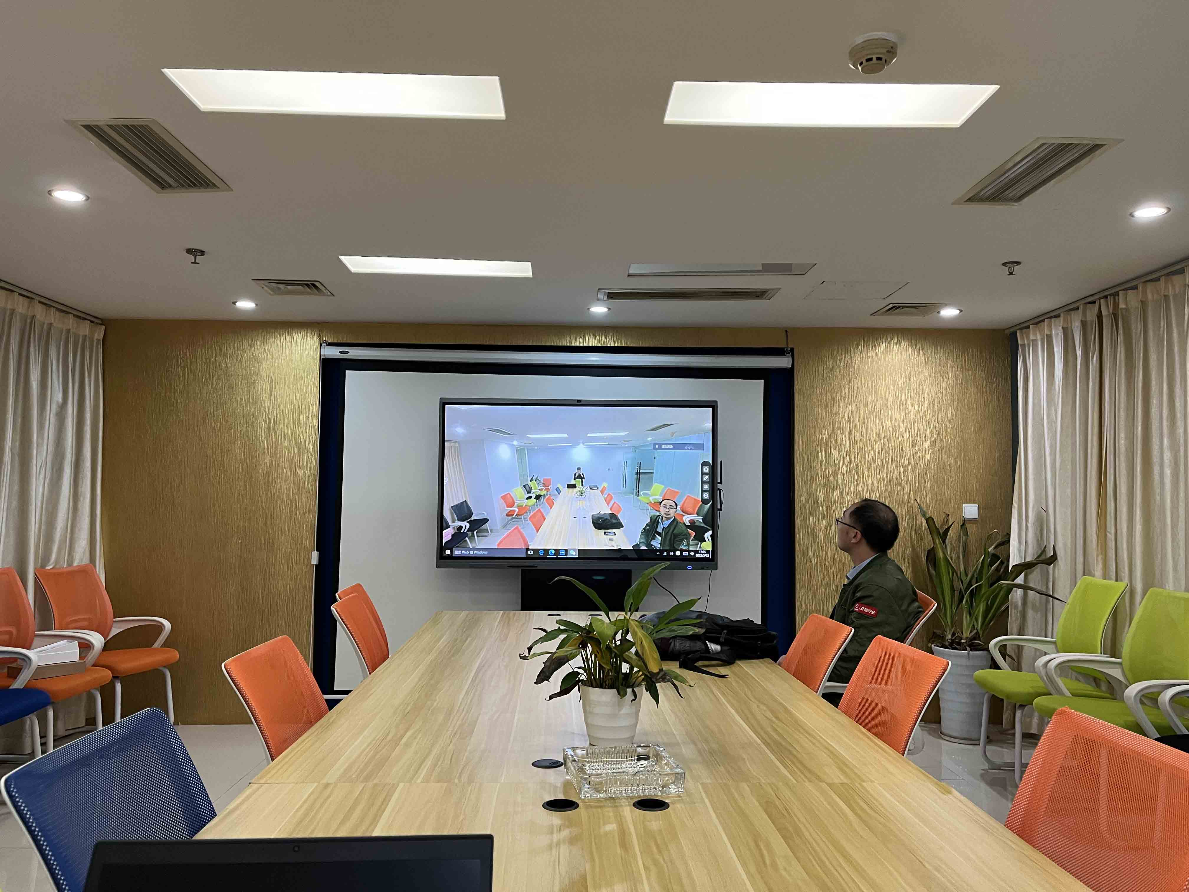 后疫情时代，MAXHUB香蕉视频污黄下载实现混合办公