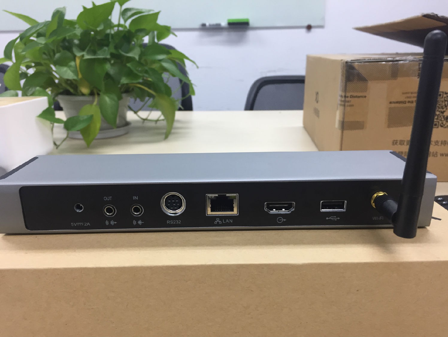 软件香蕉视频免费看污终端和硬件香蕉视频免费看污终端有什么区别？