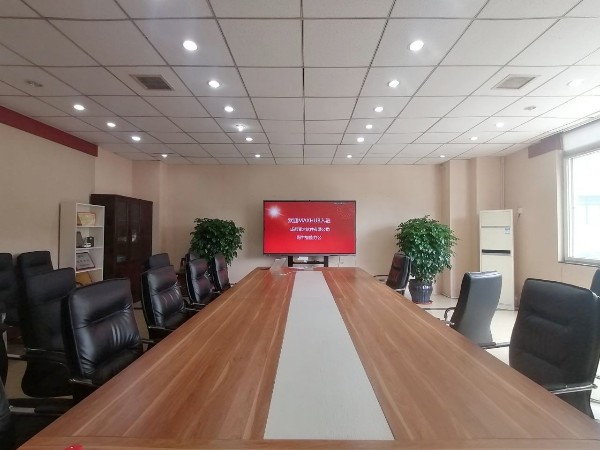 MAXHUB+会易达助力青之软件签约仪式，见证重要时刻