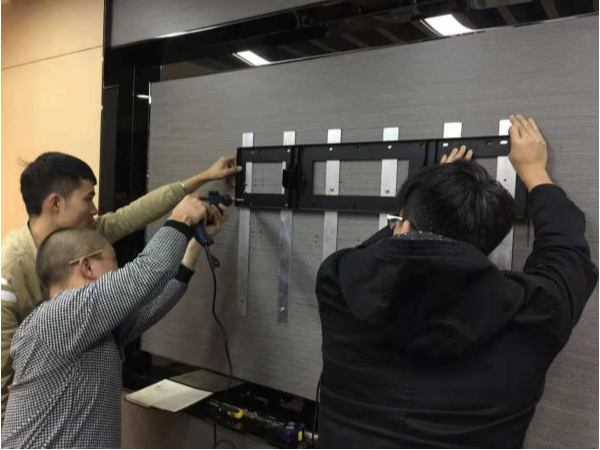 购买安装MAXHUB香蕉视频污黄下载前，您必须了解的注意事项